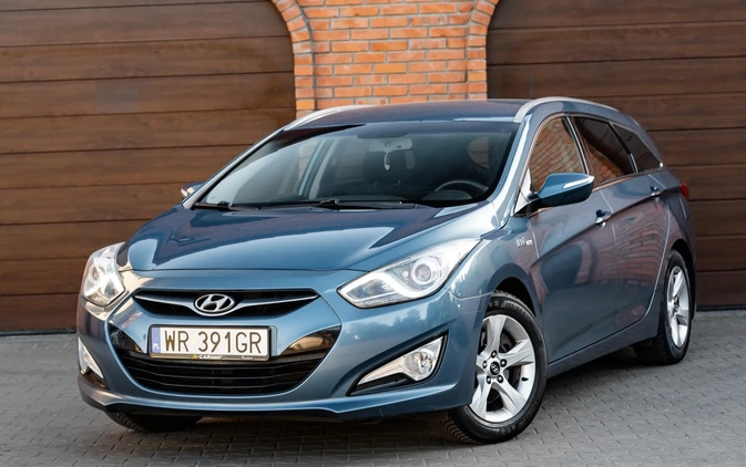 Hyundai i40 cena 32000 przebieg: 262000, rok produkcji 2012 z Radom małe 529